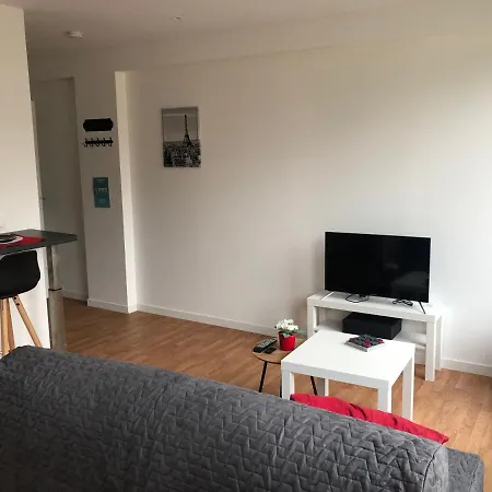 Appartement Hyper Centre - Wifi Fibre Gratuit - Jergweloh - Le Parisien *