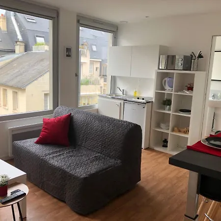 Appartement Hyper Centre - Wifi Fibre Gratuit - Jergweloh - Le Parisien