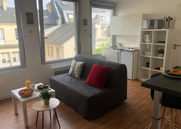 Hyper Centre - Wifi Fibre Gratuit - Jergweloh - Le Parisien *